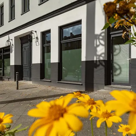 Scandinavian Loft Duplex -50sqm- Near Antonplatz * Berlim