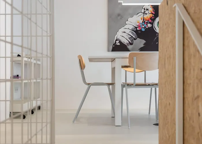 Scandinavian Loft Duplex -50sqm- Near Antonplatz アパート *