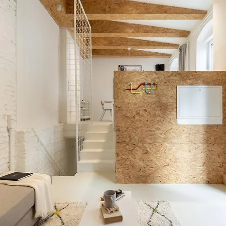 Apartment Scandinavian Loft Duplex -50sqm- Near Antonplatz *